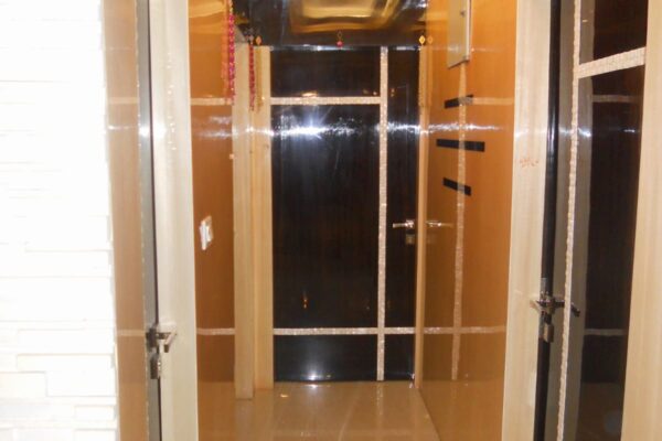 75c05ba8-f9c3-42e0-9a04-32bc49cc0608