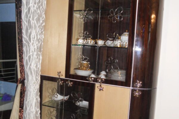 f16bcc8c-9f18-465a-8a49-70548346c6ce